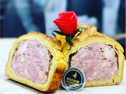 Pâté en croûte fait maison à la Charcuterie Bougeard de Versailles (78)